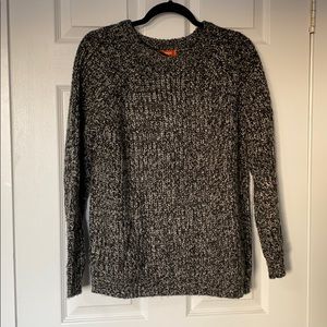Knit sweater